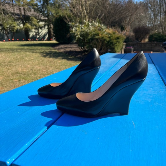 NWOB Giorgio Armani Size 38.5 Black Leather Round Toe Wedge Heel - Picture 7 of 16